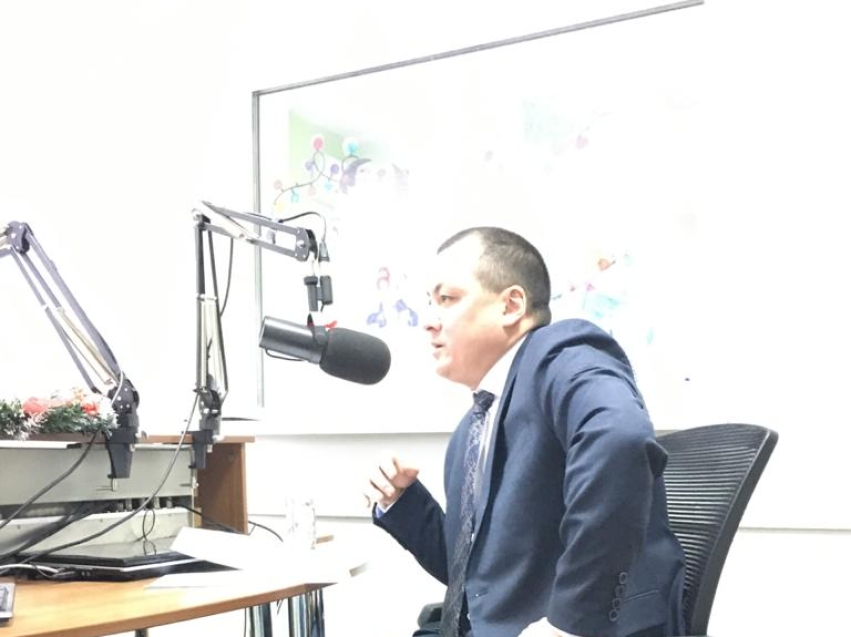 Андрей Лим в прямом эфире на Радио Сибирь рассказал о работе Госветслужбы и о проекте нового закона